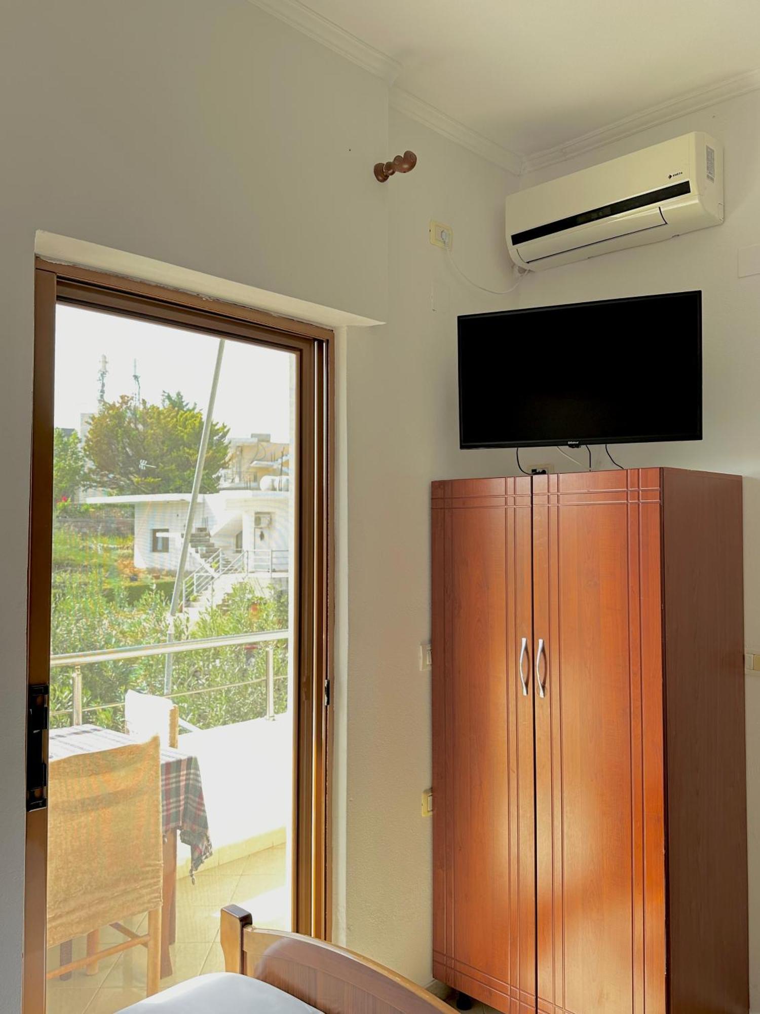 Villa Nelamari Εξαμίλιο Εξωτερικό φωτογραφία