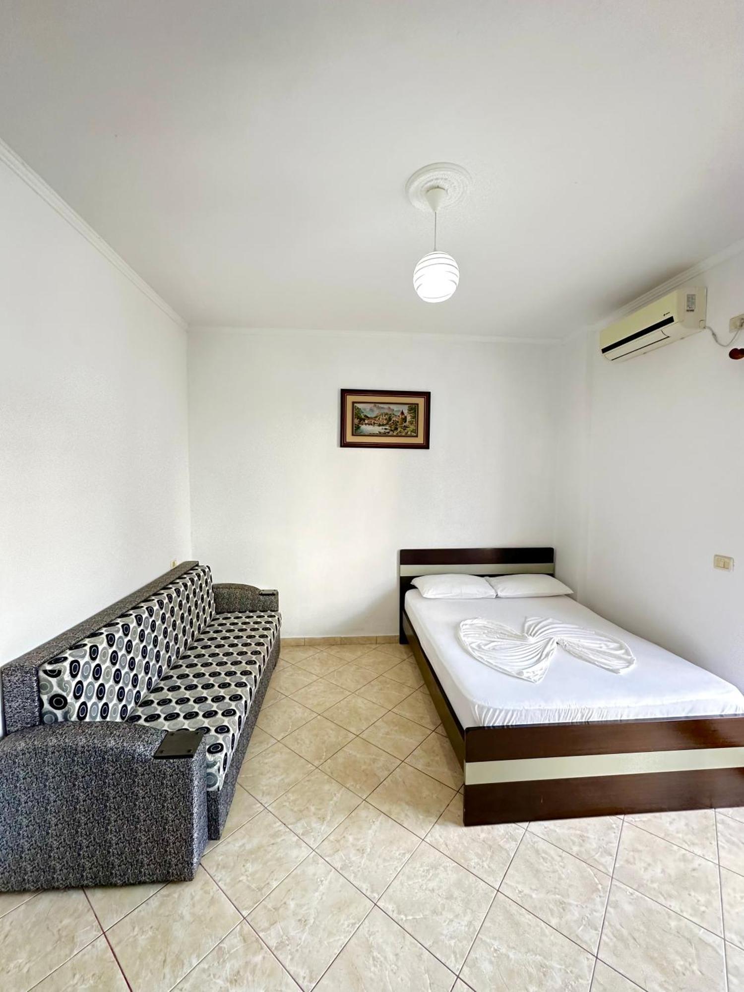 Villa Nelamari Εξαμίλιο Εξωτερικό φωτογραφία